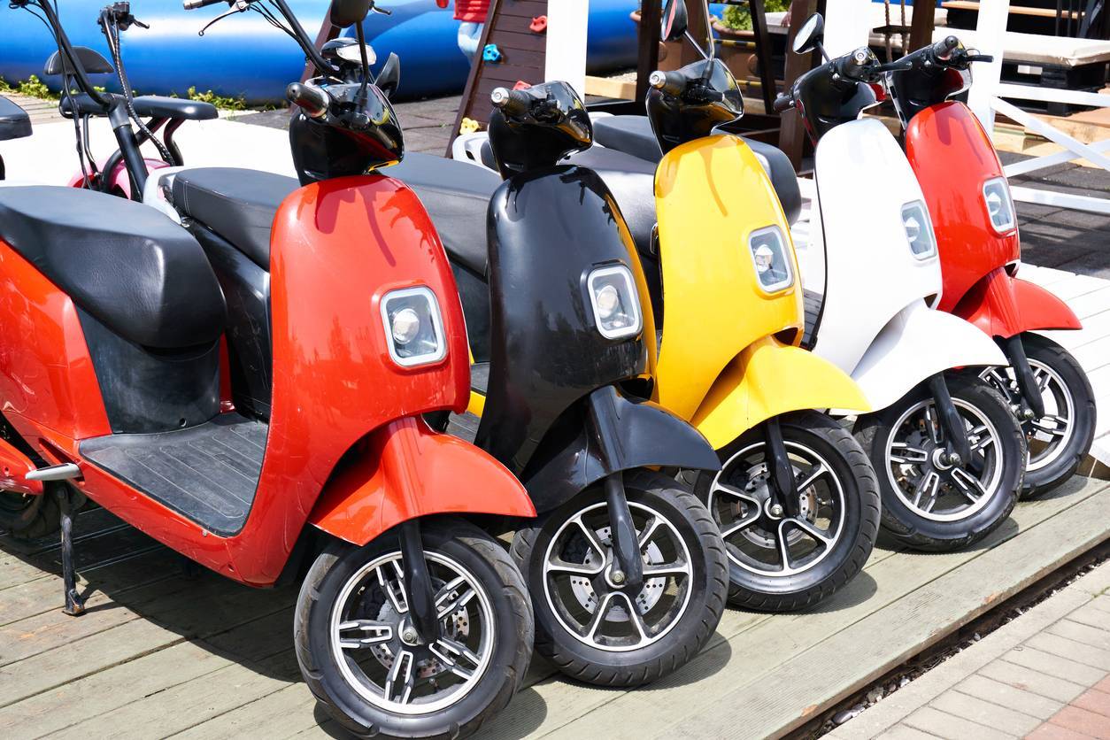 scooter électrique déplacement urbain