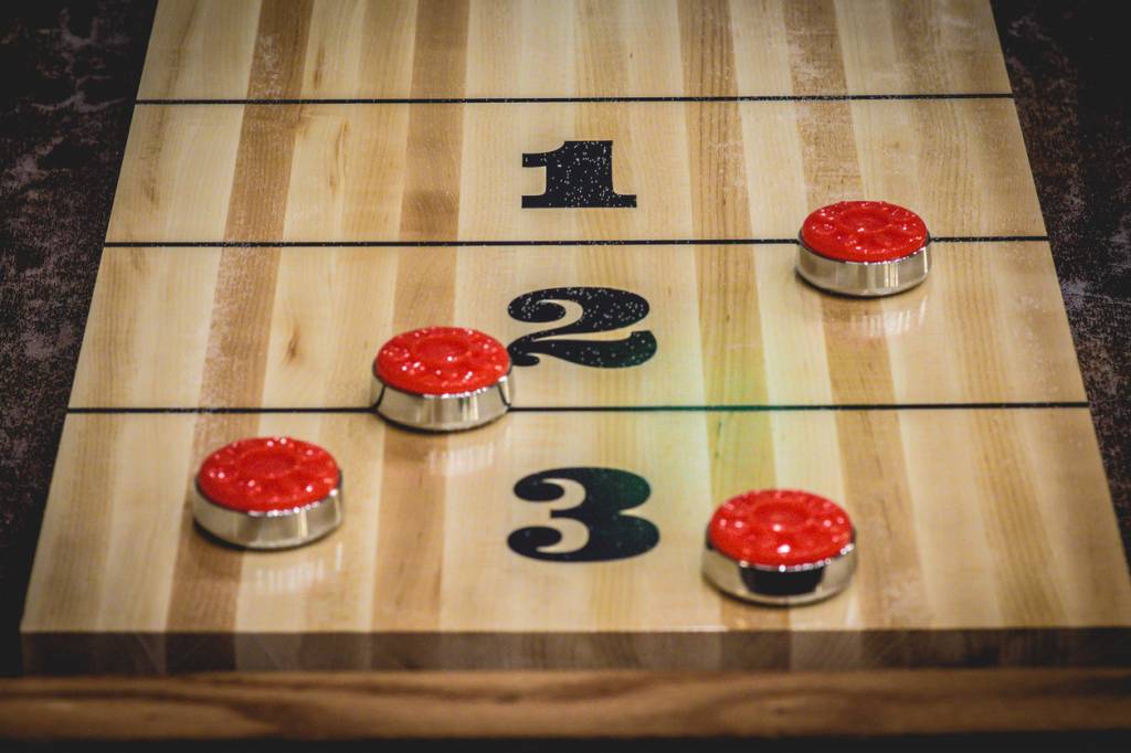 divertissement table de shuffleboard